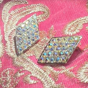 EMMOND Label Vintage 50s Brilliant RHINESTONE Diamond Shape Clip On Earrings